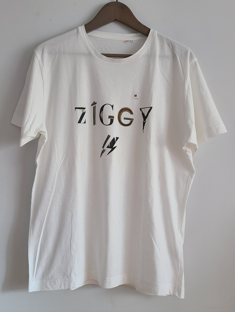 Uniqlo White Graphic Unisex Cotton T-Shirt Size M